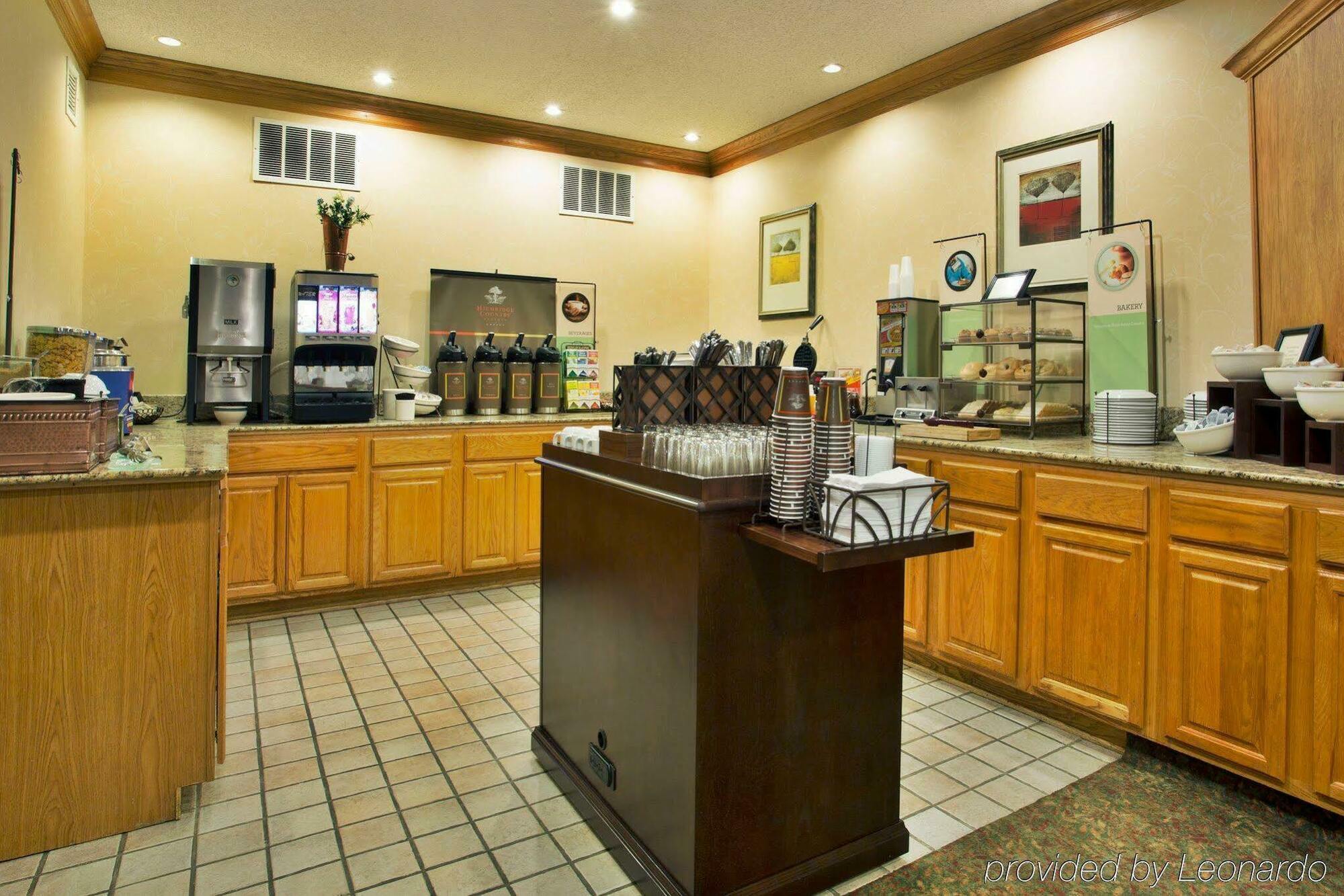 Country Inn & Suites By Radisson, Biloxi-Ocean Springs, Ms Bagian luar foto